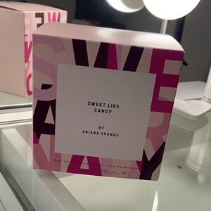 Ariana Grande Sweet Like Candy Fragrance Box - Pink and White